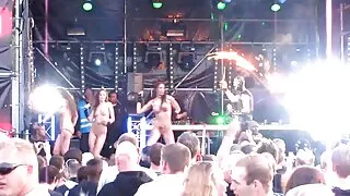 Garota vadia gostosa ...
