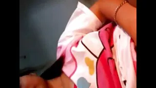 Garota adolescente m ...
